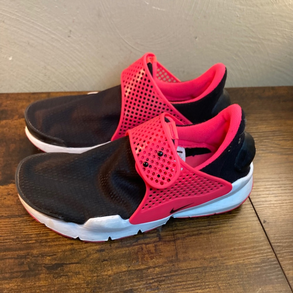 Nike Sock Dart GS Black Hyper Pink Running Shoes 904277-002 Girls Kids 4Y Youth
